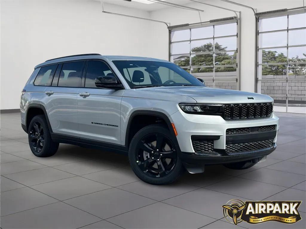new 2025 Jeep Grand Cherokee L car, priced at $52,120