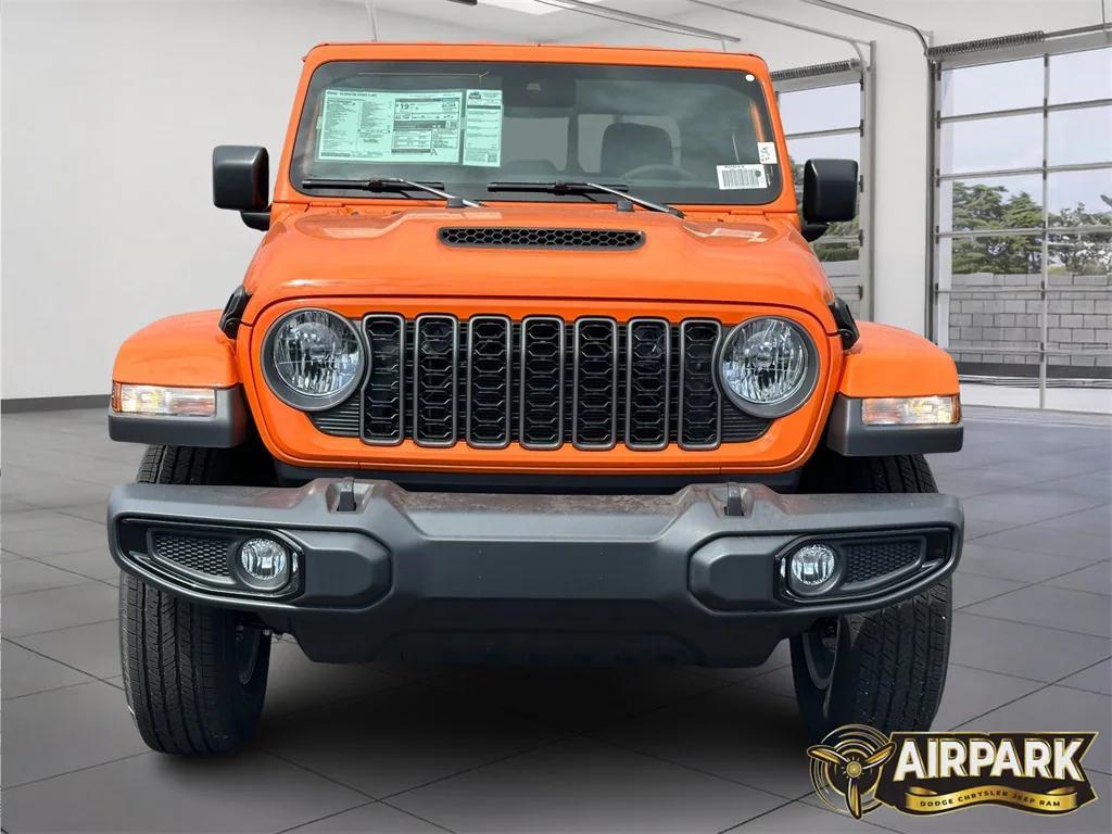 new 2025 Jeep Gladiator car, priced at $53,790