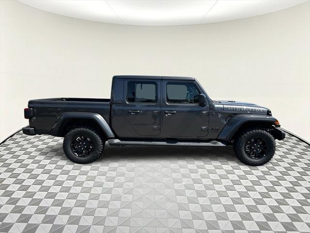 new 2025 Jeep Gladiator car, priced at $52,695