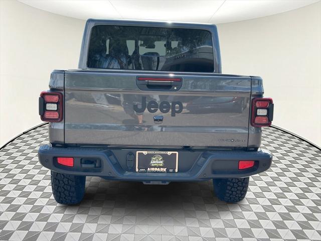 new 2025 Jeep Gladiator car, priced at $52,695