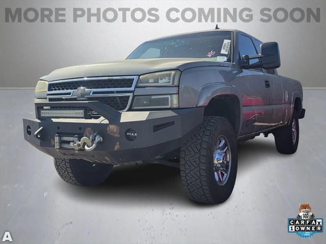 used 2006 Chevrolet Silverado 2500 car, priced at $11,489