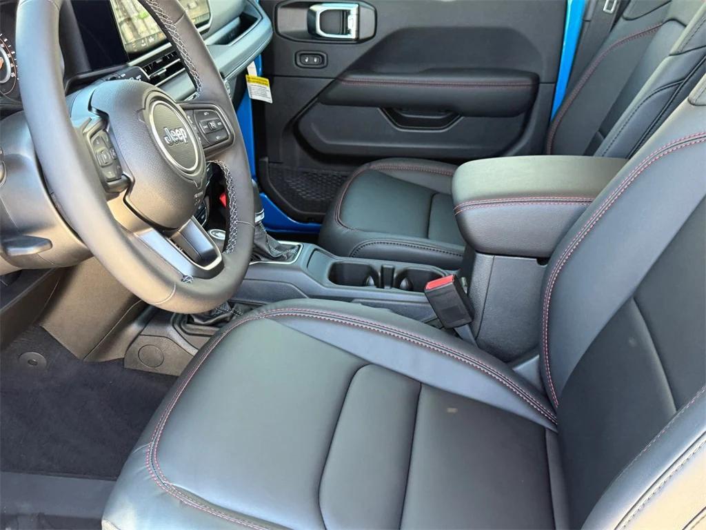 new 2025 Jeep Wrangler car, priced at $71,320