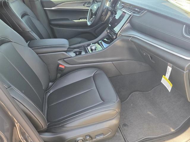 new 2025 Jeep Grand Cherokee L car, priced at $58,555