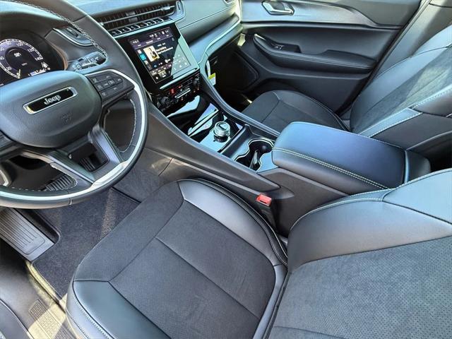 new 2025 Jeep Grand Cherokee car, priced at $48,775