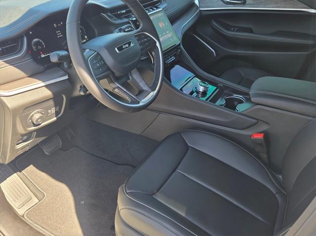 new 2025 Jeep Grand Cherokee car, priced at $58,430