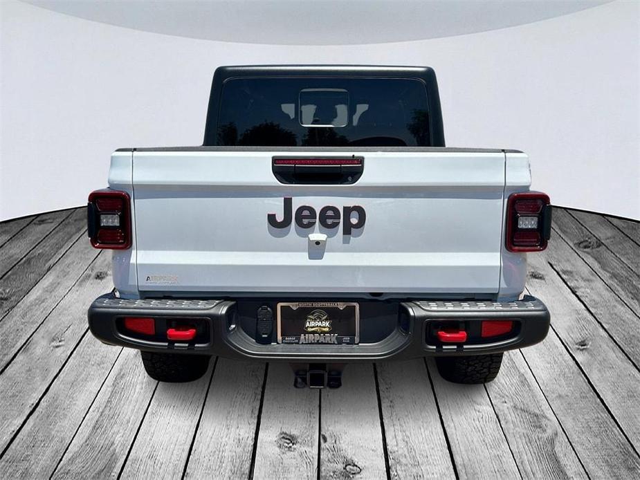 new 2024 Jeep Gladiator car, priced at $54,162
