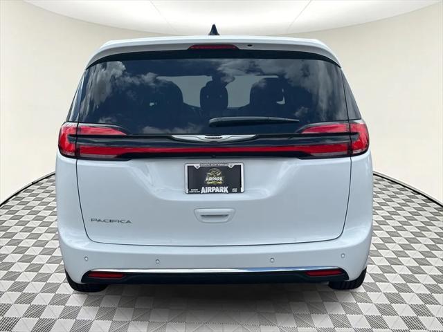 new 2025 Chrysler Pacifica car, priced at $48,315