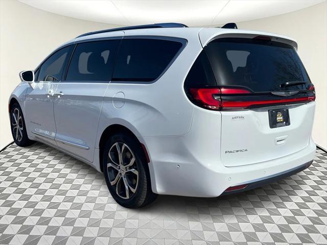 new 2024 Chrysler Pacifica car, priced at $55,585