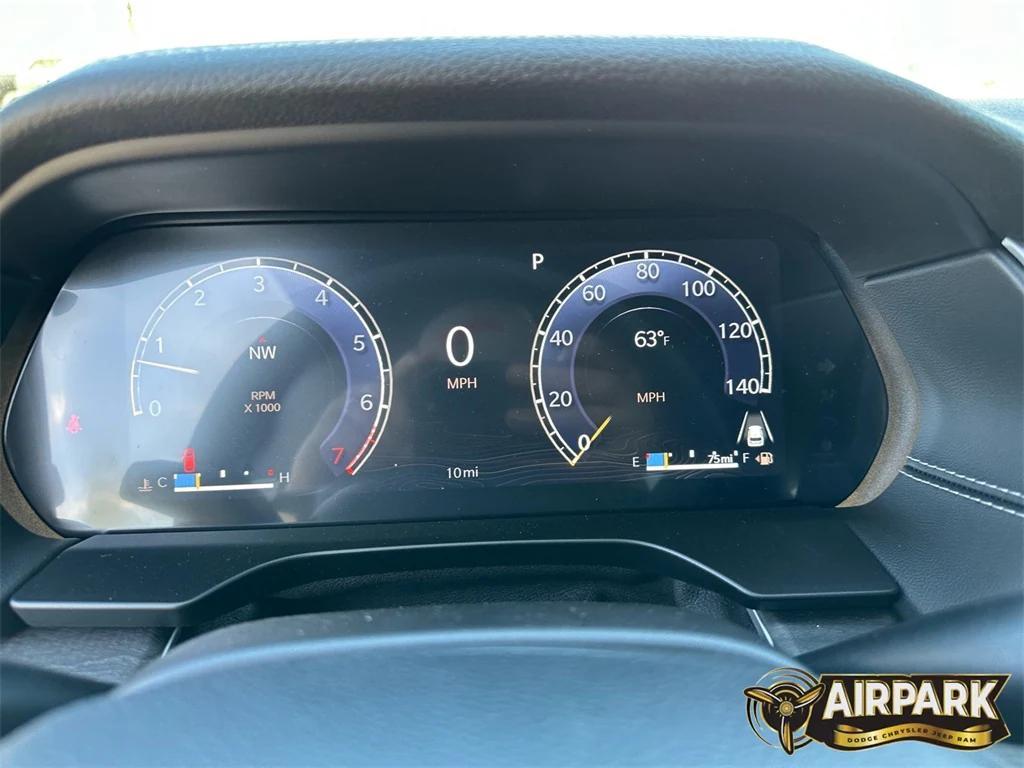 new 2025 Jeep Grand Cherokee car, priced at $56,455