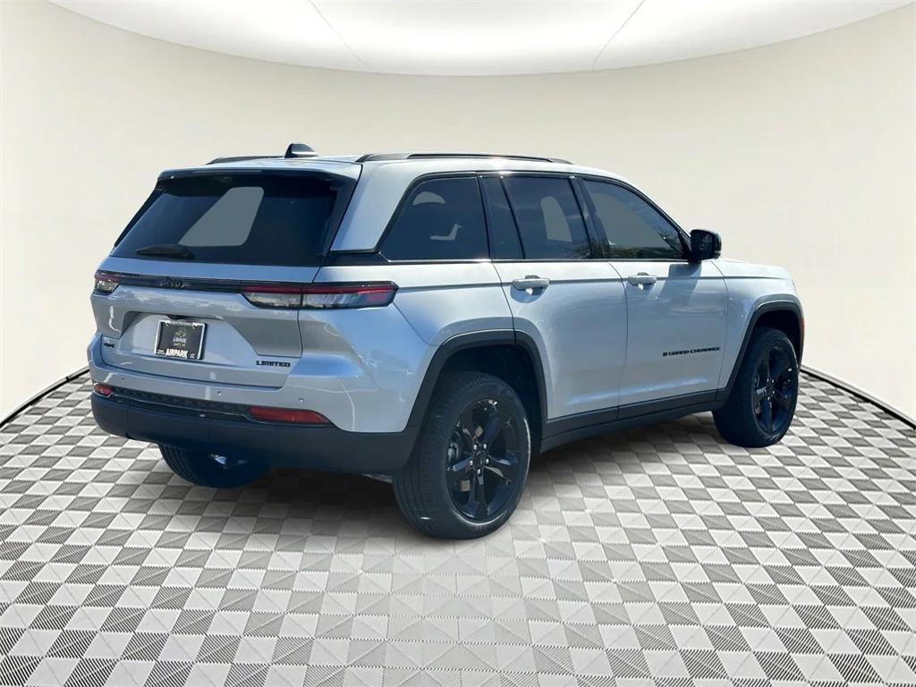 new 2025 Jeep Grand Cherokee car, priced at $56,455