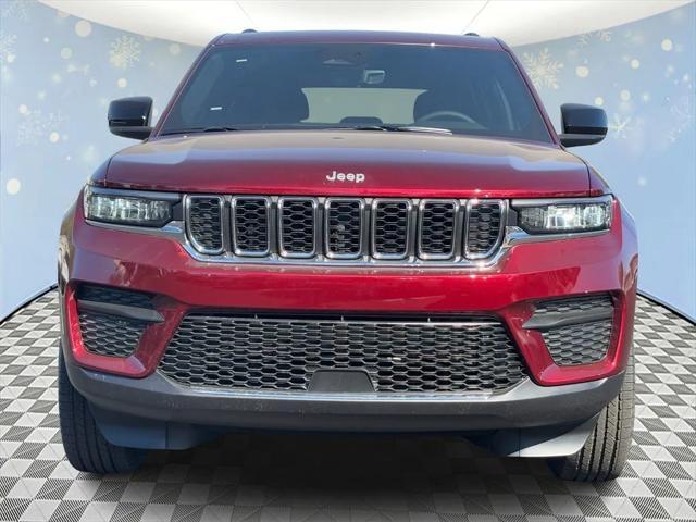 new 2025 Jeep Grand Cherokee car, priced at $41,220