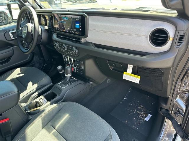 new 2025 Jeep Wrangler car, priced at $57,665