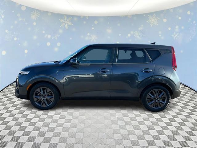 used 2022 Kia Soul car, priced at $18,488