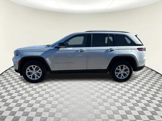 used 2023 Jeep Grand Cherokee car, priced at $30,588