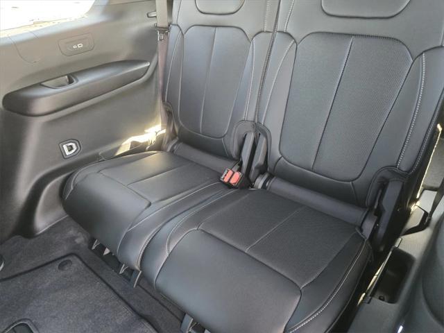 new 2025 Jeep Grand Cherokee L car, priced at $58,755
