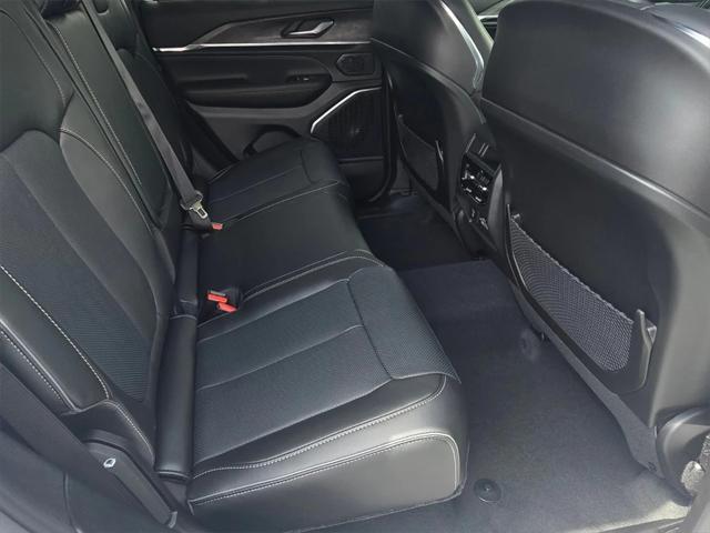 new 2025 Jeep Grand Cherokee car, priced at $66,230