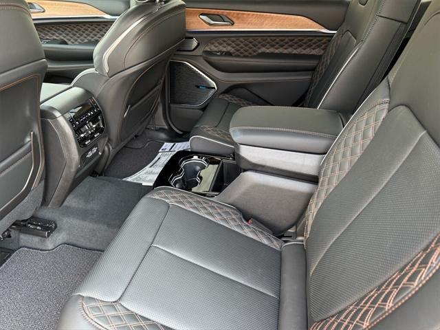 new 2025 Jeep Grand Cherokee L car, priced at $76,420