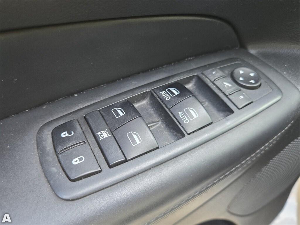 used 2018 Jeep Grand Cherokee car, priced at $18,997