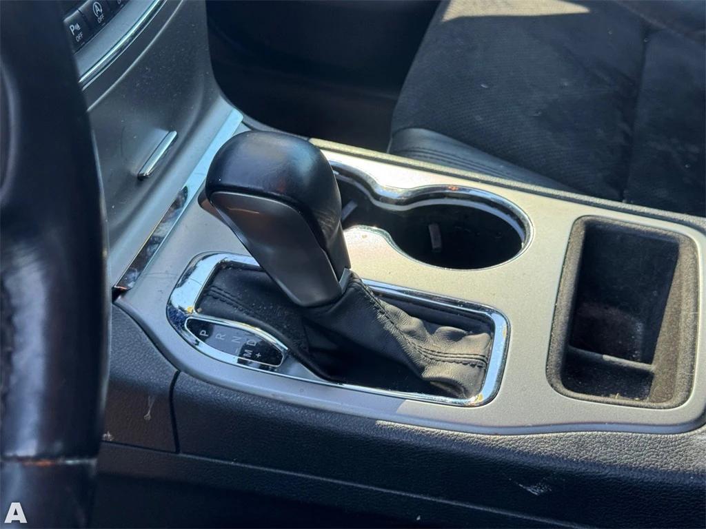 used 2018 Jeep Grand Cherokee car, priced at $14,365