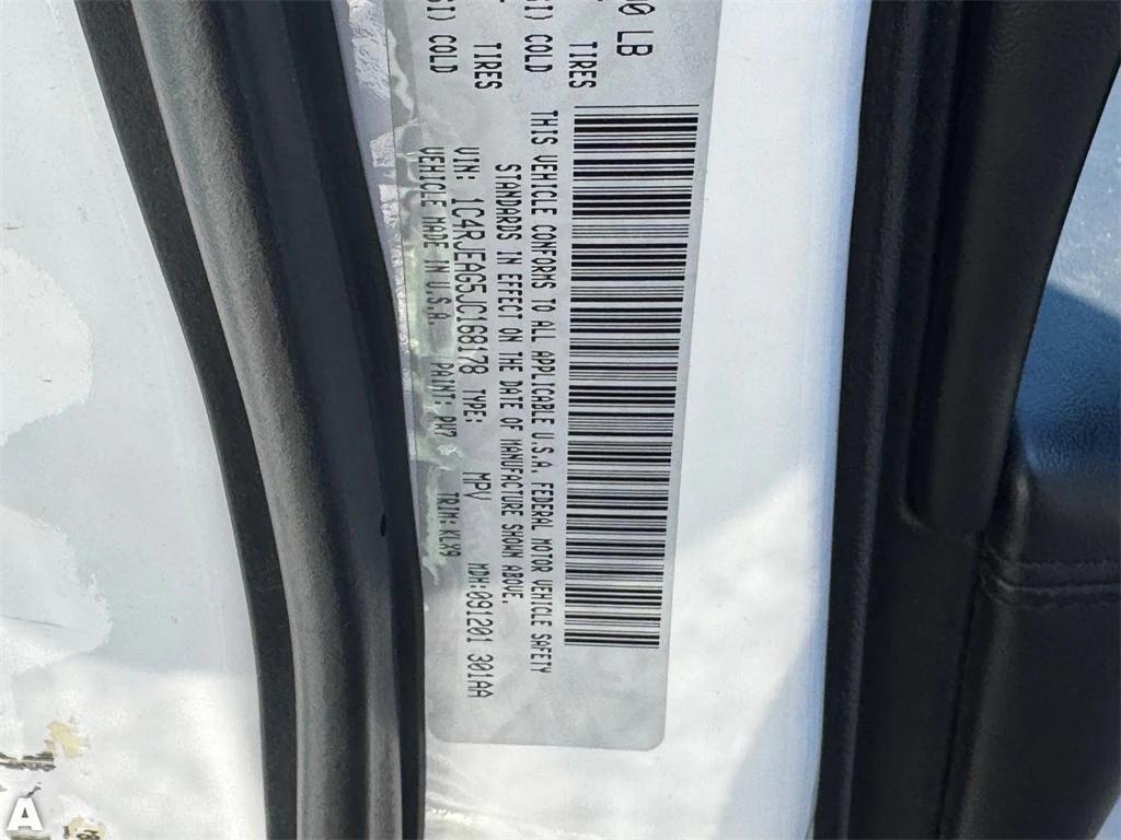 used 2018 Jeep Grand Cherokee car, priced at $14,365