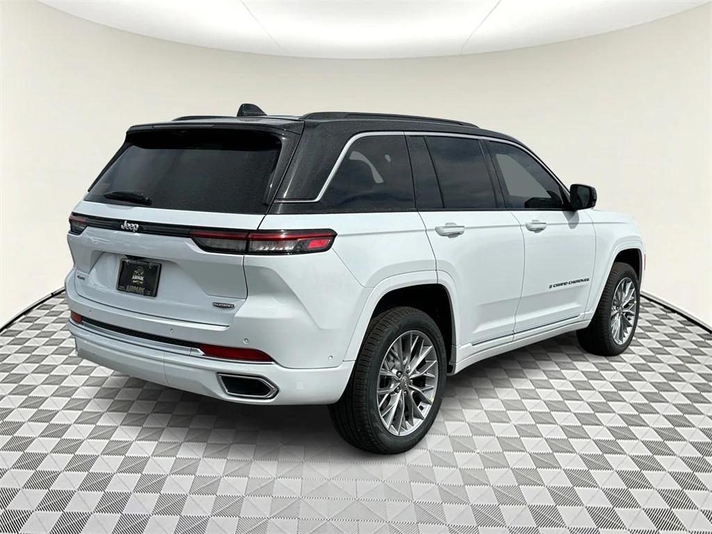 new 2025 Jeep Grand Cherokee car, priced at $67,925