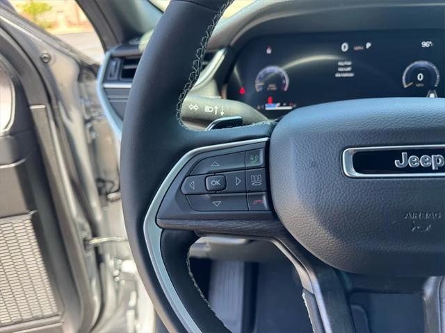 new 2025 Jeep Grand Cherokee car, priced at $52,935