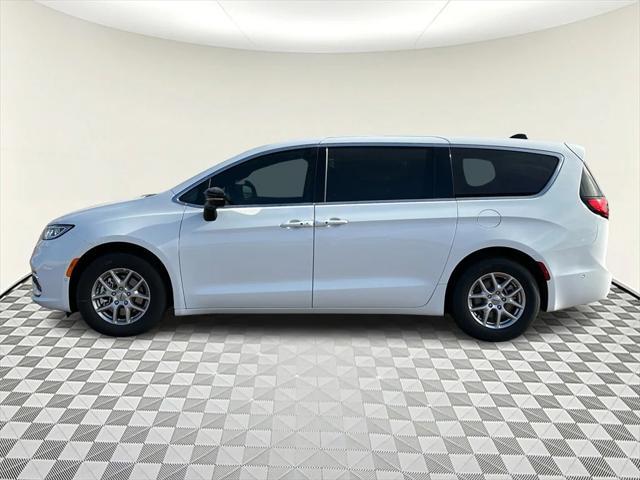 new 2025 Chrysler Pacifica car, priced at $46,420