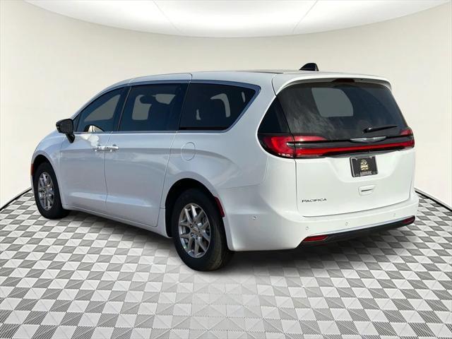 new 2025 Chrysler Pacifica car, priced at $46,420