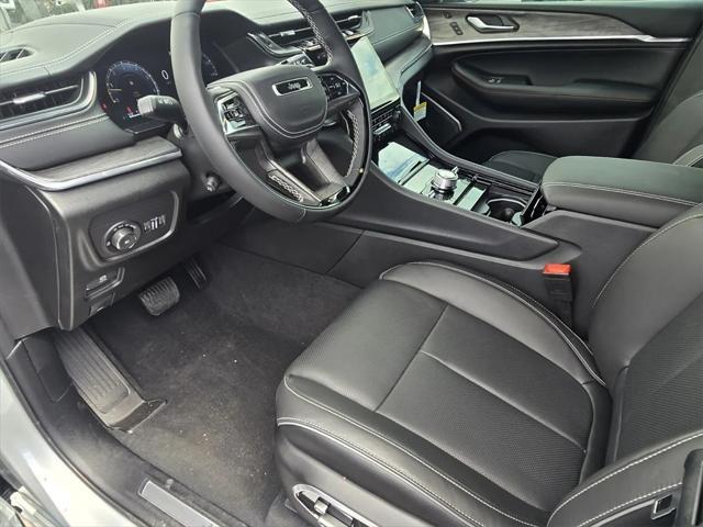 new 2025 Jeep Grand Cherokee car, priced at $66,230