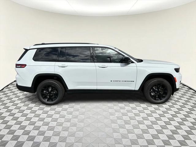 new 2024 Jeep Grand Cherokee L car, priced at $47,185