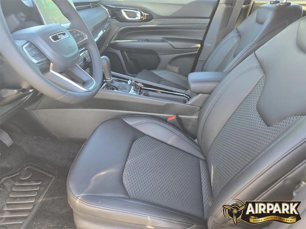 new 2026 Jeep Compass car, priced at $33,530