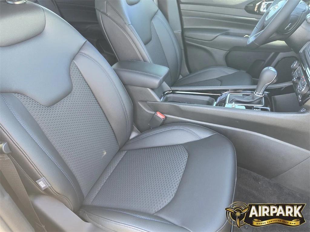 new 2026 Jeep Compass car, priced at $33,530