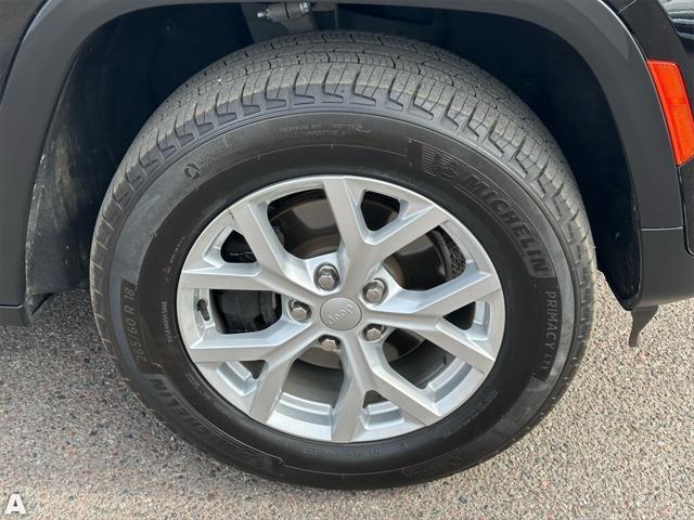 used 2022 Jeep Grand Cherokee car, priced at $29,959