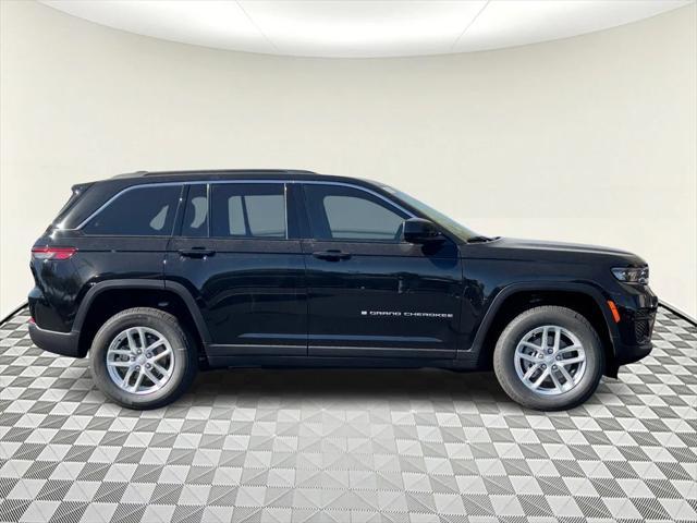 new 2025 Jeep Grand Cherokee car, priced at $44,965