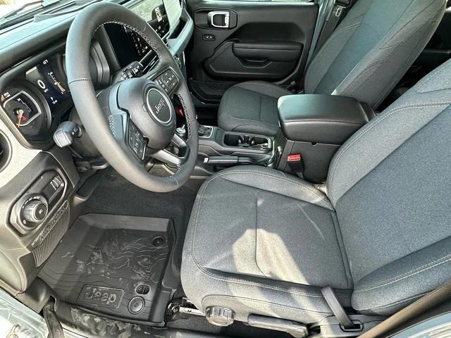 new 2025 Jeep Wrangler car, priced at $55,945