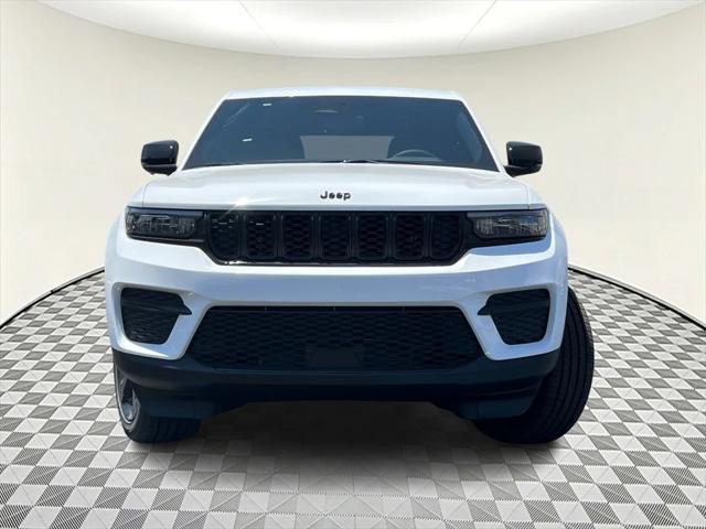 new 2025 Jeep Grand Cherokee car, priced at $48,775