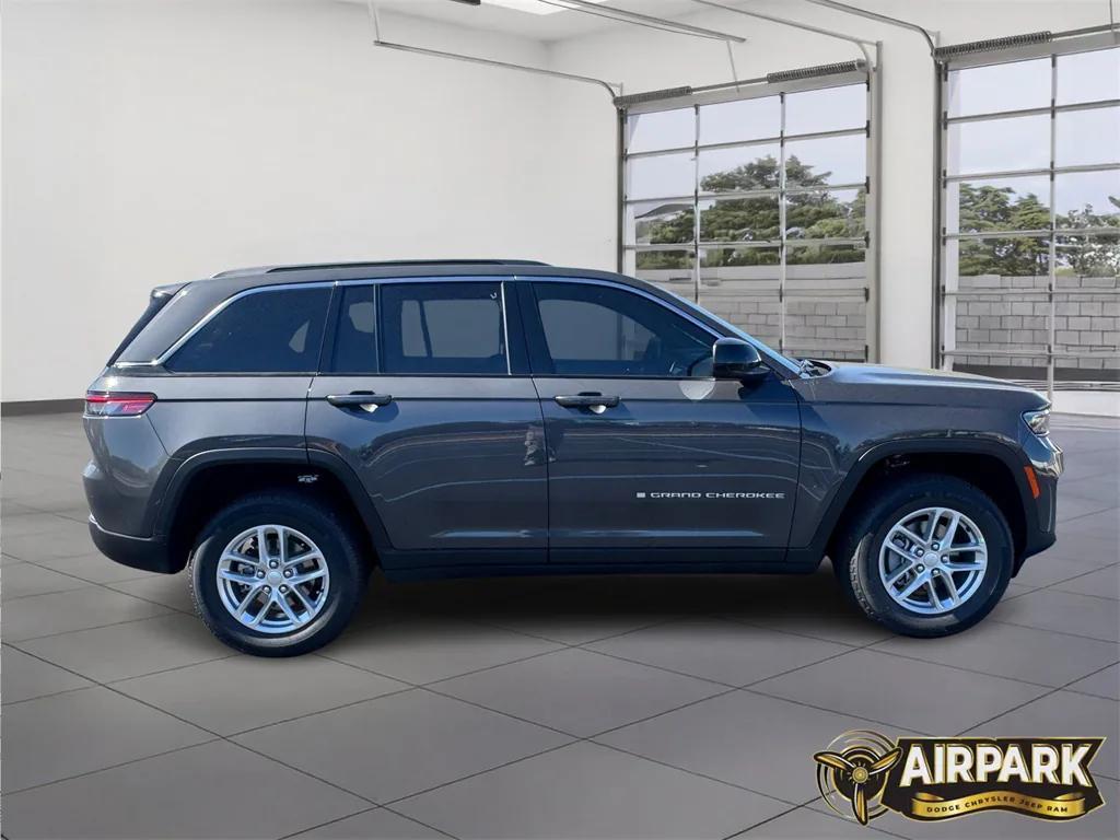 new 2025 Jeep Grand Cherokee car, priced at $44,170