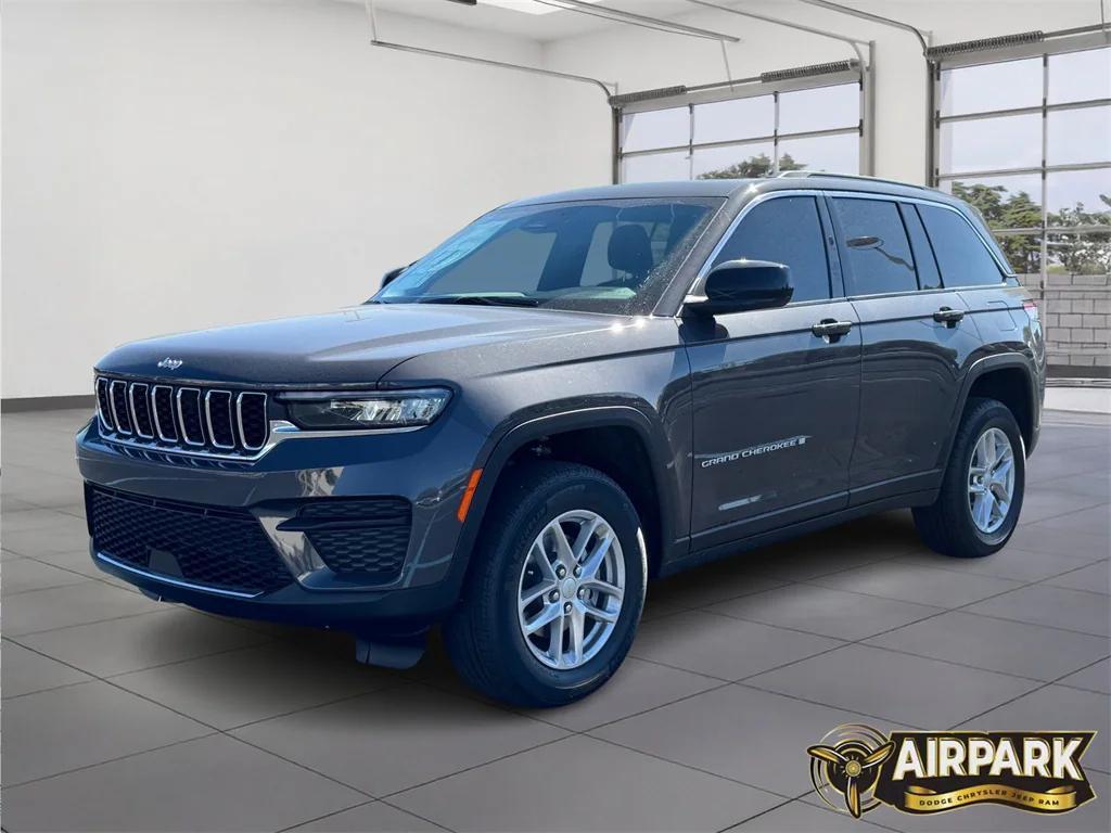 new 2025 Jeep Grand Cherokee car, priced at $44,170