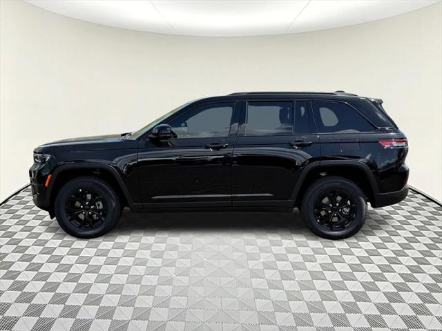 new 2025 Jeep Grand Cherokee car, priced at $47,725