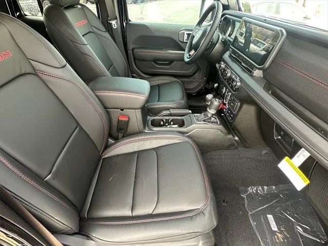 new 2025 Jeep Wrangler car, priced at $76,135