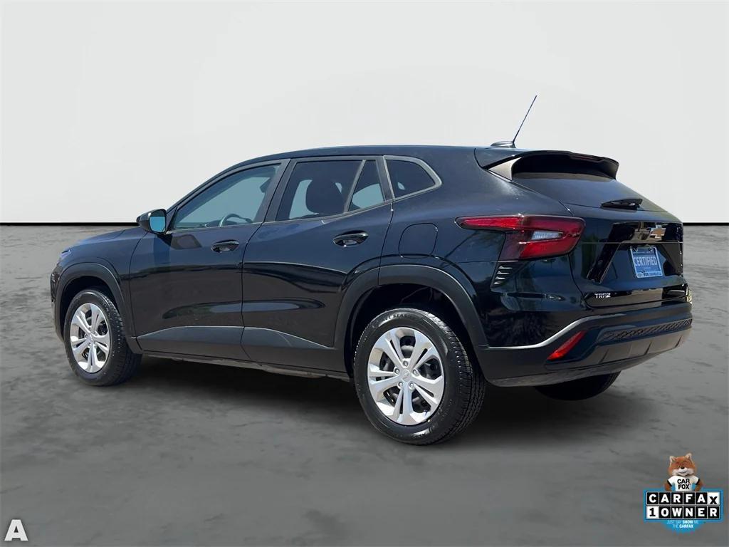 used 2024 Chevrolet Trax car, priced at $17,428