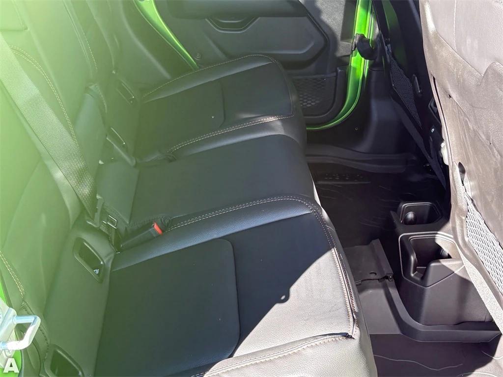 new 2025 Jeep Gladiator car, priced at $51,300