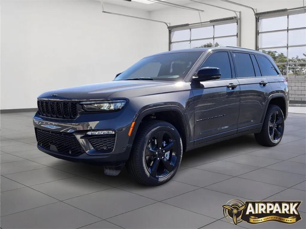 new 2025 Jeep Grand Cherokee car, priced at $56,655