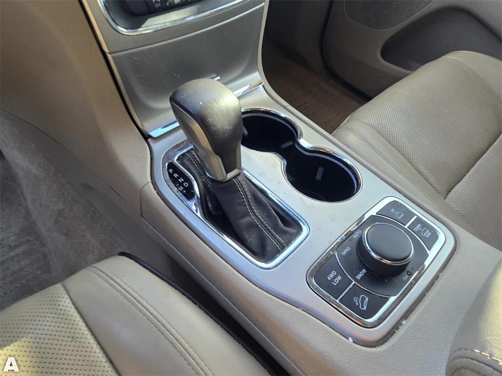 used 2016 Jeep Grand Cherokee car