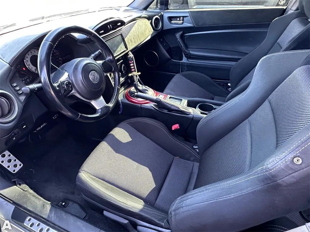 used 2018 Toyota 86 car, priced at $20,999