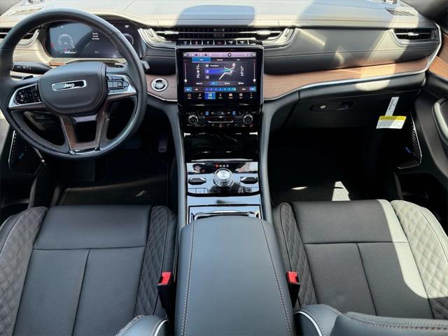 new 2025 Jeep Grand Cherokee car, priced at $67,425
