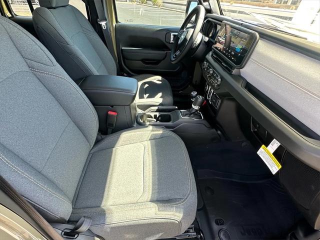 new 2025 Jeep Wrangler car, priced at $51,530