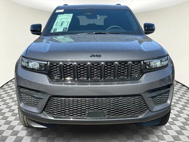 new 2025 Jeep Grand Cherokee car, priced at $47,025