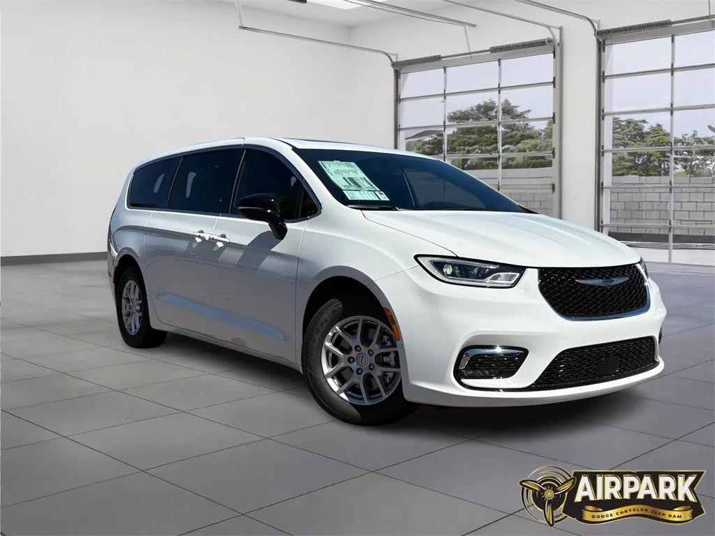 new 2026 Chrysler Pacifica car, priced at $47,635