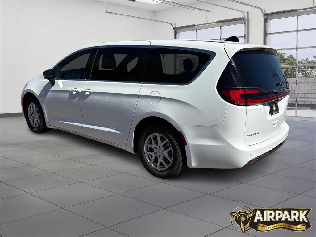new 2026 Chrysler Pacifica car, priced at $47,635